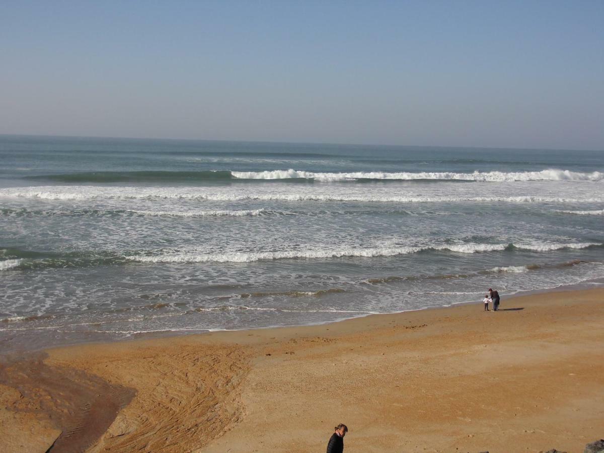 Au Balcon Fleuri Appartement Anglet Buitenkant foto